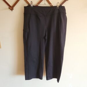 Title Nine Capri Straight Leg Legging Black Medium M